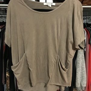 Suede taupe t-shirt from forever 21